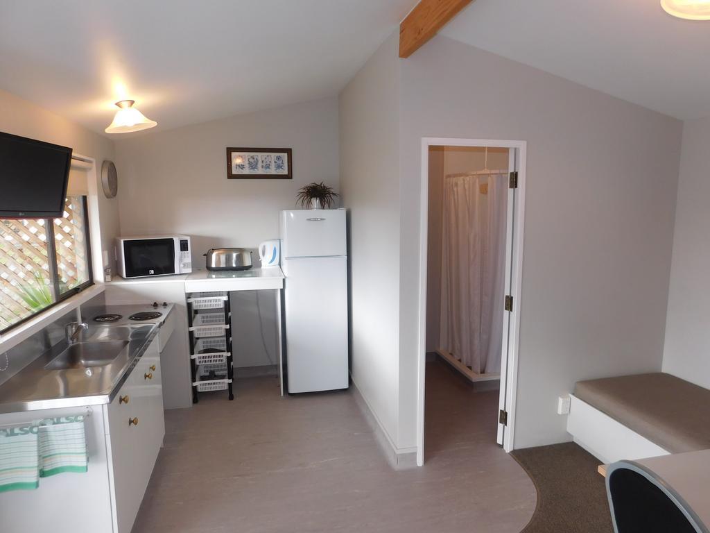 Motutere Bay Top 10 Holiday Park Turangi Exterior foto