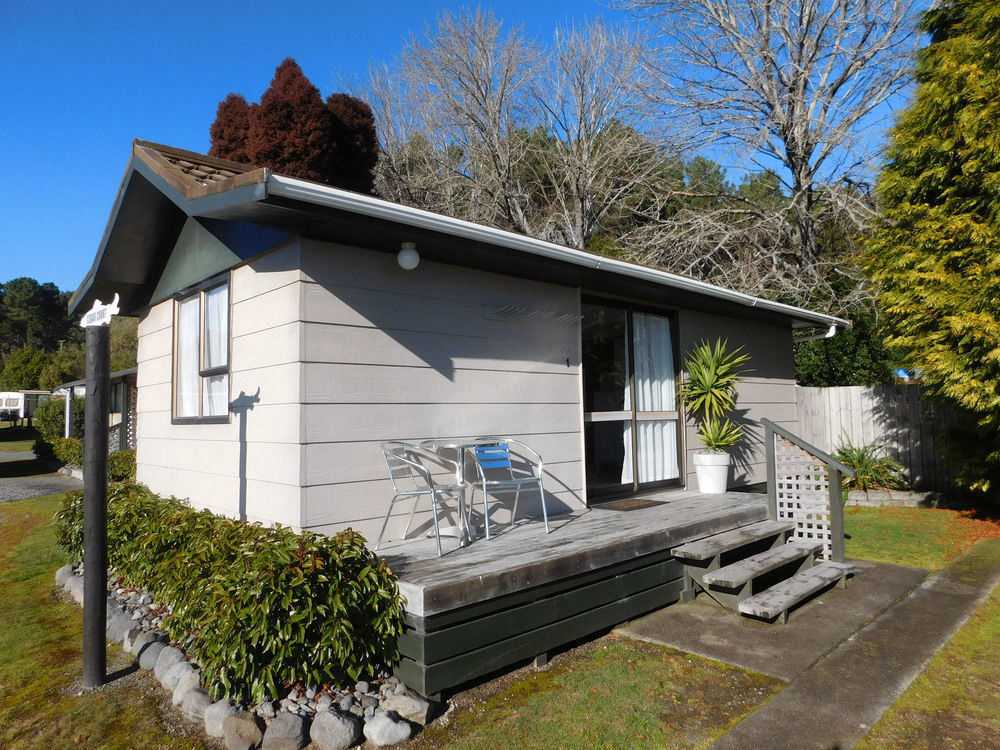 Motutere Bay Top 10 Holiday Park Turangi Exterior foto