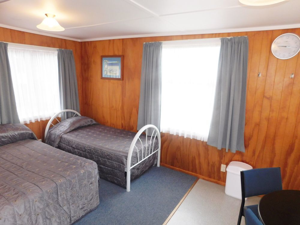 Motutere Bay Top 10 Holiday Park Turangi Exterior foto